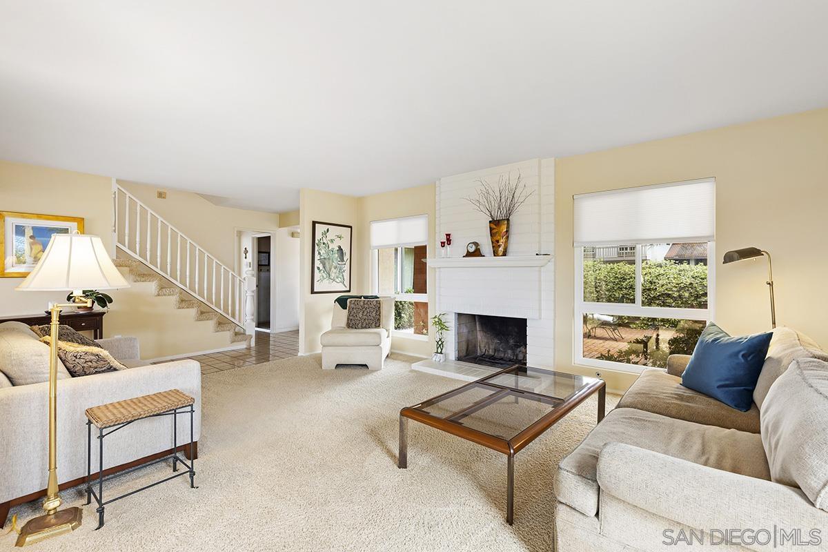 Detail Gallery Image 9 of 51 For 1012  Santa Florencia, Solana Beach,  CA 92075 - 5 Beds | 3 Baths