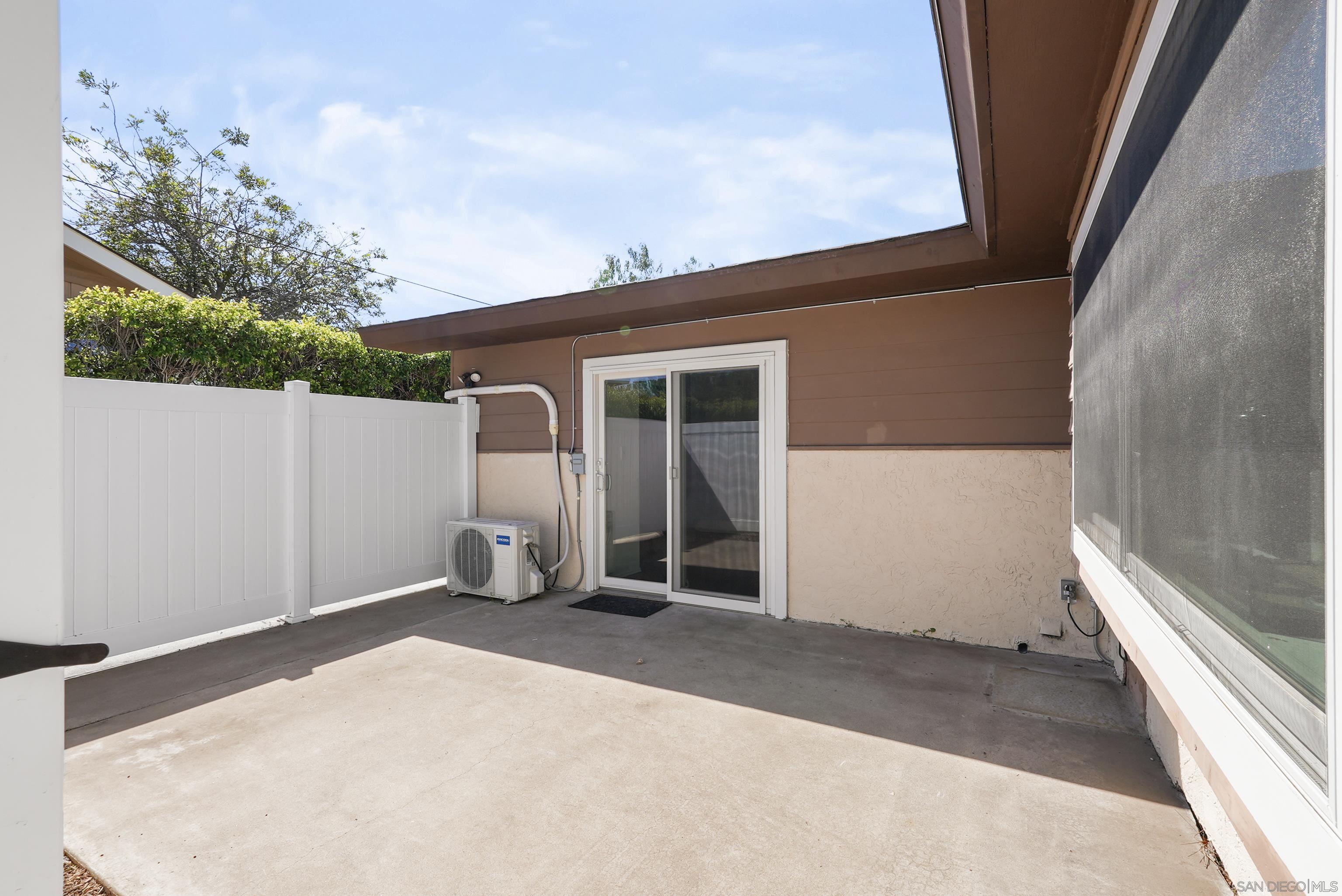 Detail Gallery Image 17 of 59 For 3237 S Bonita, Spring Valley,  CA 91977 - 5 Beds | 3 Baths