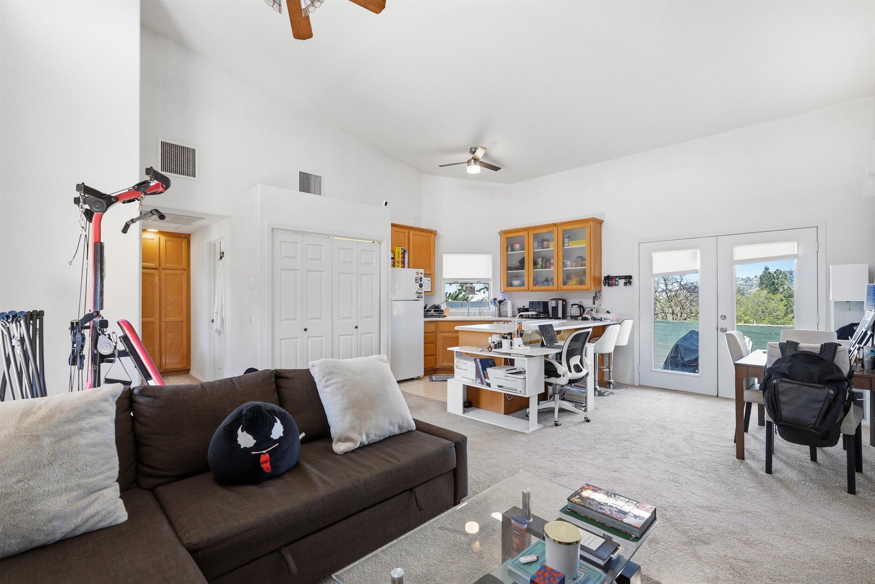 Detail Gallery Image 28 of 59 For 3237 S Bonita, Spring Valley,  CA 91977 - 5 Beds | 3 Baths