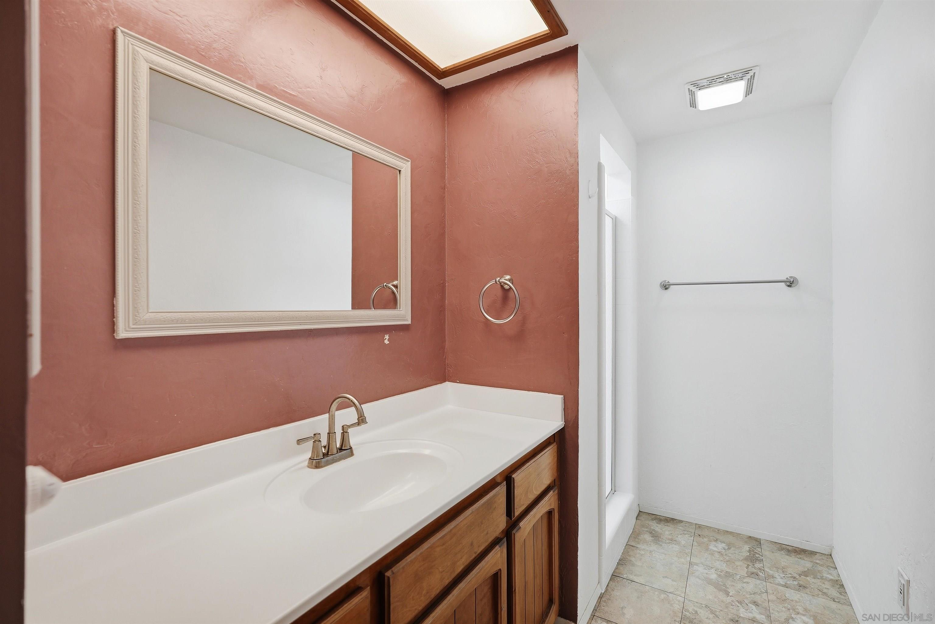 Detail Gallery Image 41 of 59 For 3237 S Bonita, Spring Valley,  CA 91977 - 5 Beds | 3 Baths