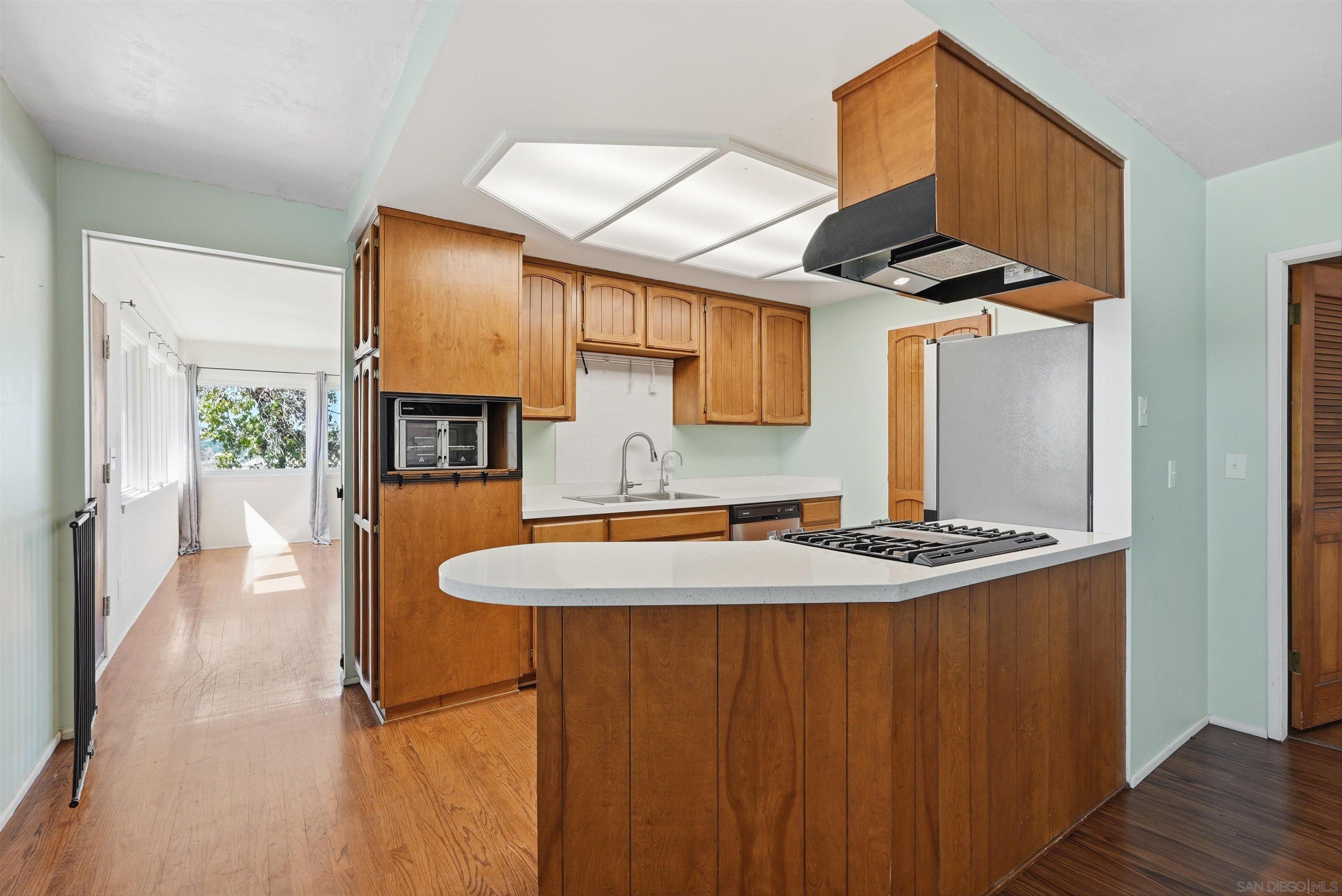 Detail Gallery Image 46 of 59 For 3237 S Bonita, Spring Valley,  CA 91977 - 5 Beds | 3 Baths