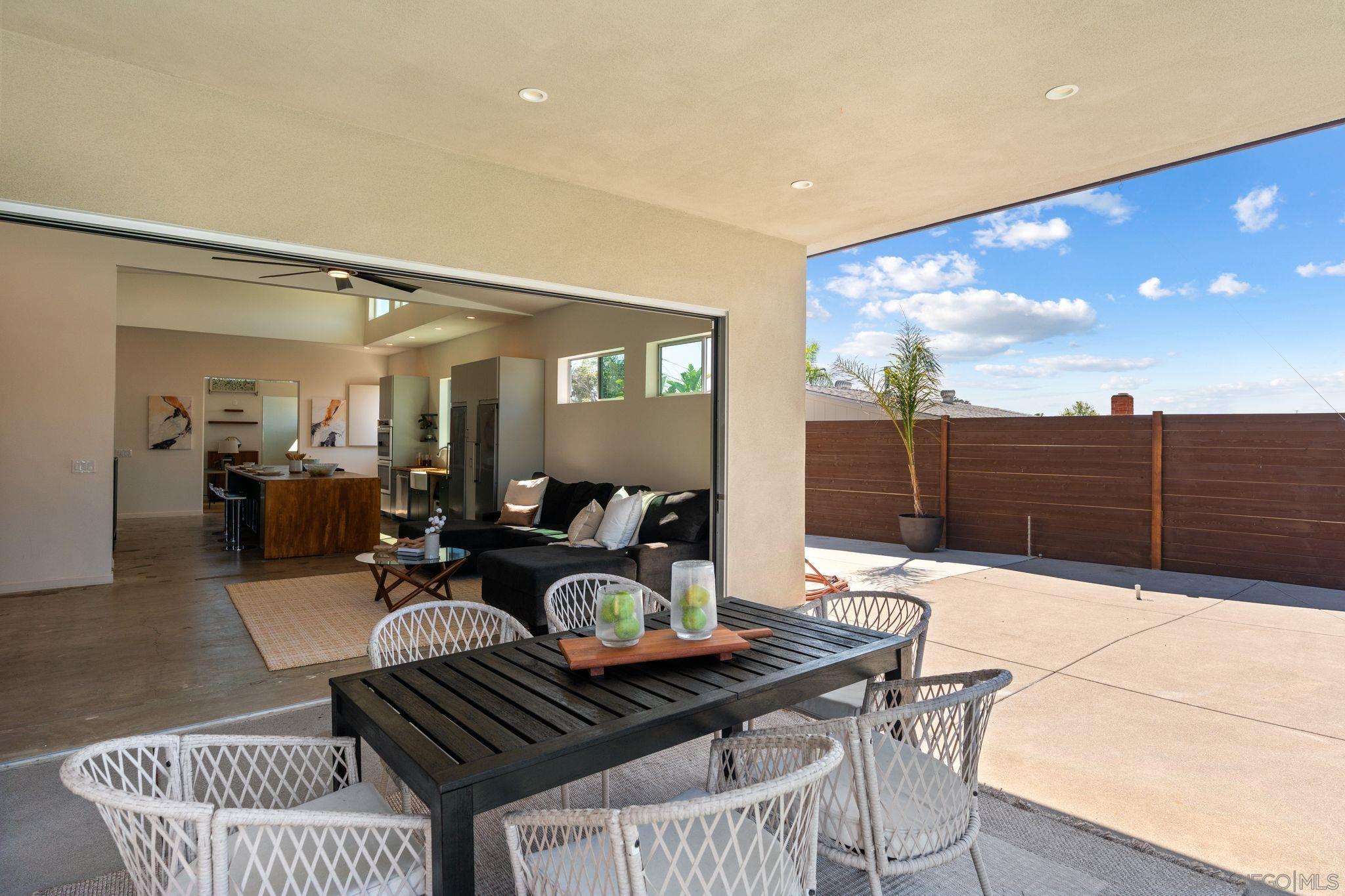 Detail Gallery Image 18 of 47 For 3590  Chasewood Dr., San Diego,  CA 92111 - 4 Beds | 2/1 Baths