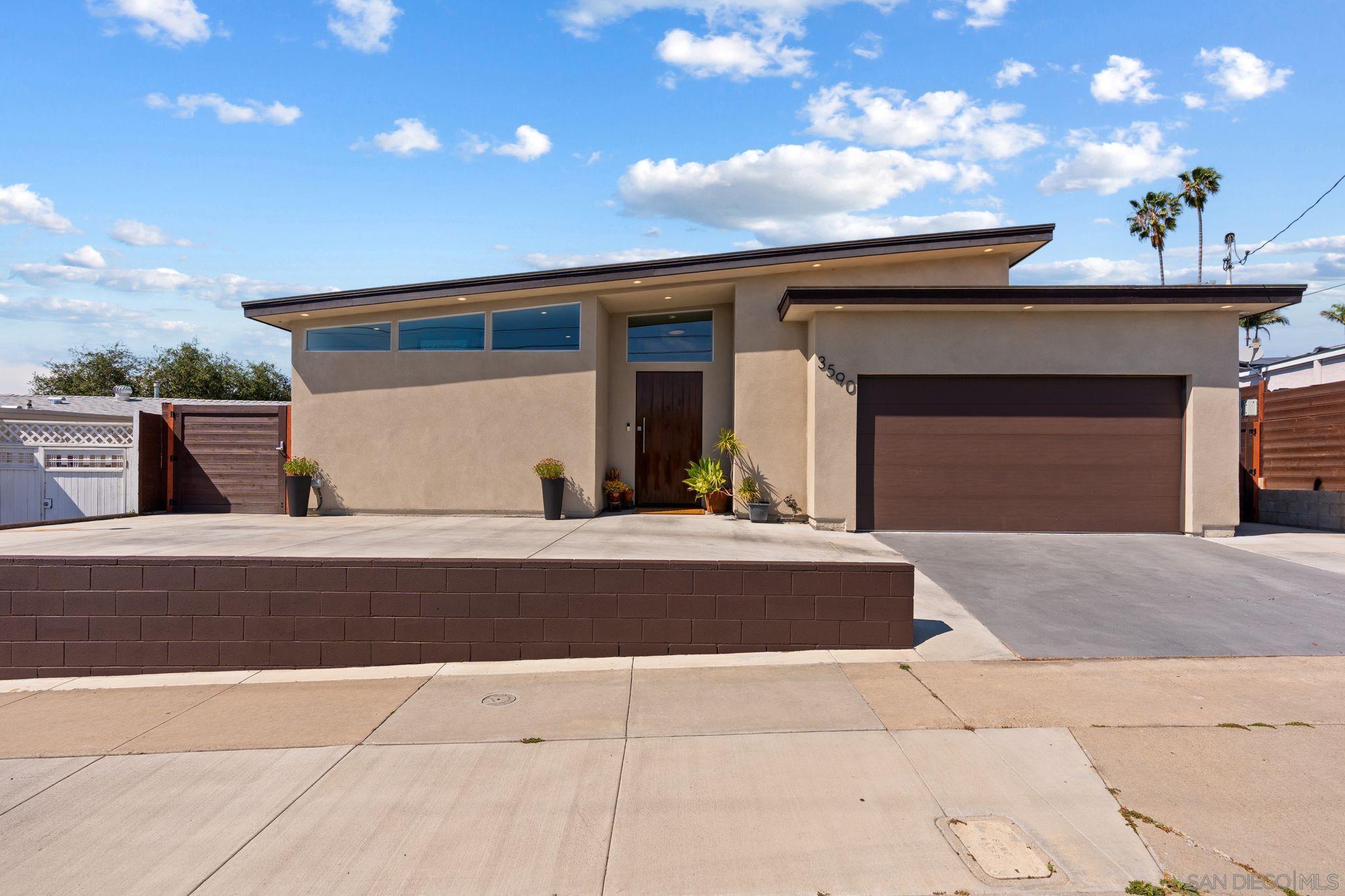 Detail Gallery Image 3 of 47 For 3590  Chasewood Dr., San Diego,  CA 92111 - 4 Beds | 2/1 Baths