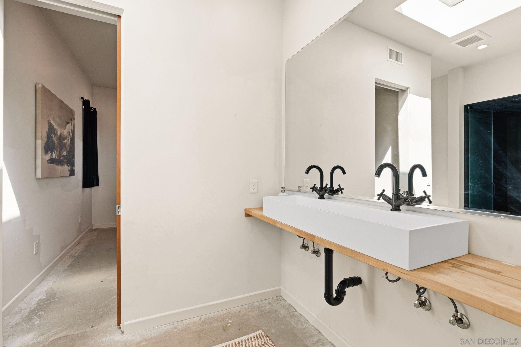 Detail Gallery Image 30 of 47 For 3590  Chasewood Dr., San Diego,  CA 92111 - 4 Beds | 2/1 Baths