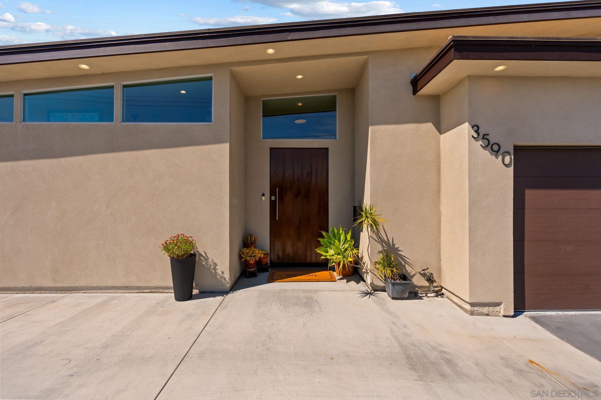 Detail Gallery Image 4 of 47 For 3590  Chasewood Dr., San Diego,  CA 92111 - 4 Beds | 2/1 Baths