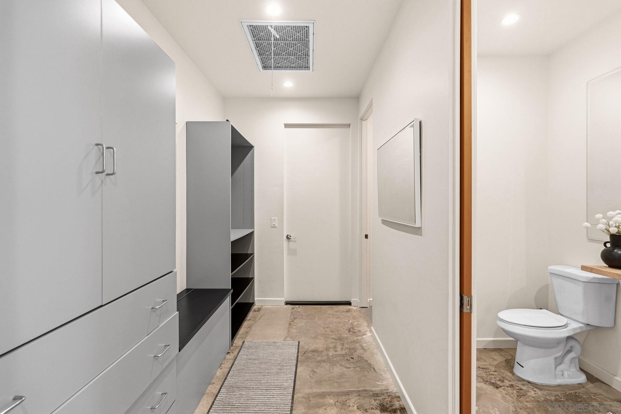 Detail Gallery Image 32 of 47 For 3590  Chasewood Dr., San Diego,  CA 92111 - 4 Beds | 2/1 Baths