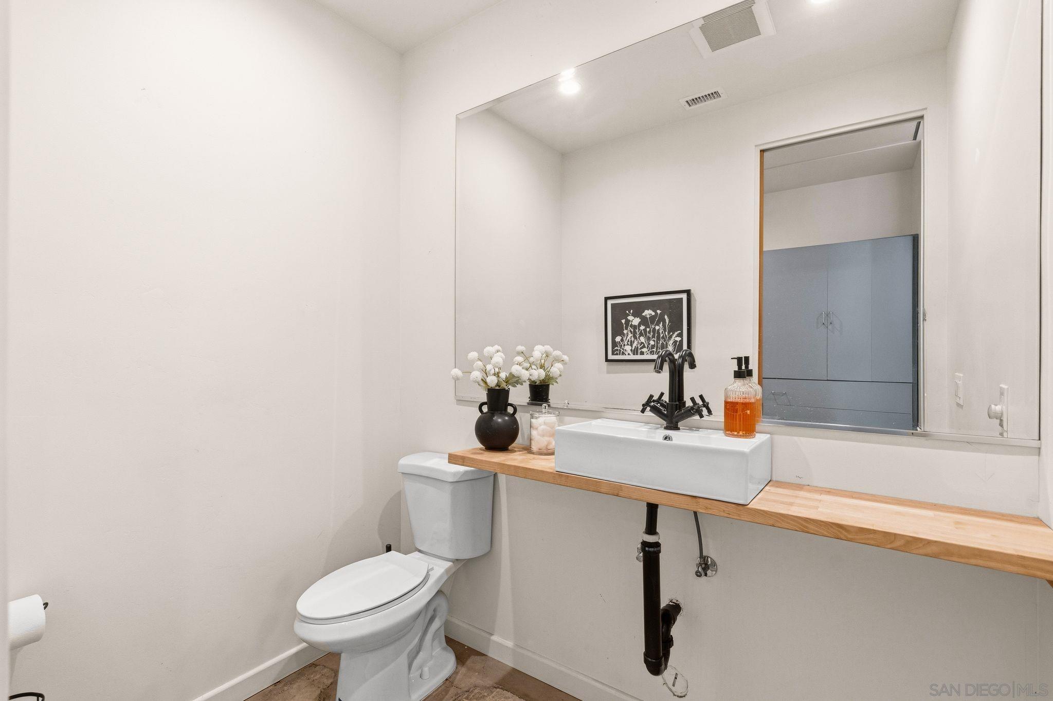 Detail Gallery Image 33 of 47 For 3590  Chasewood Dr., San Diego,  CA 92111 - 4 Beds | 2/1 Baths