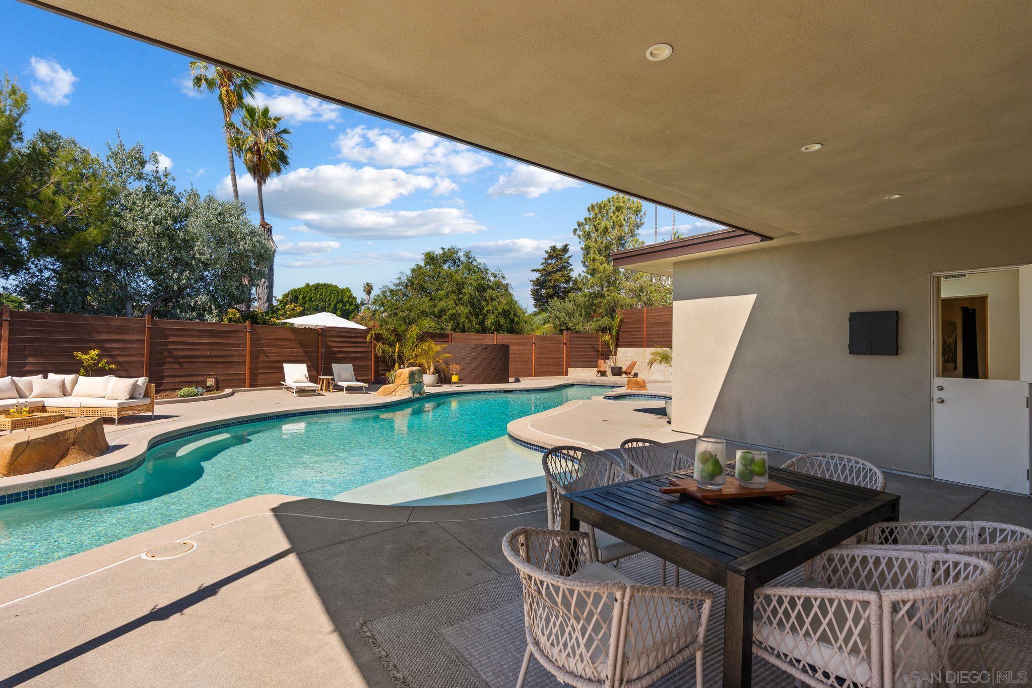 Detail Gallery Image 37 of 47 For 3590  Chasewood Dr., San Diego,  CA 92111 - 4 Beds | 2/1 Baths