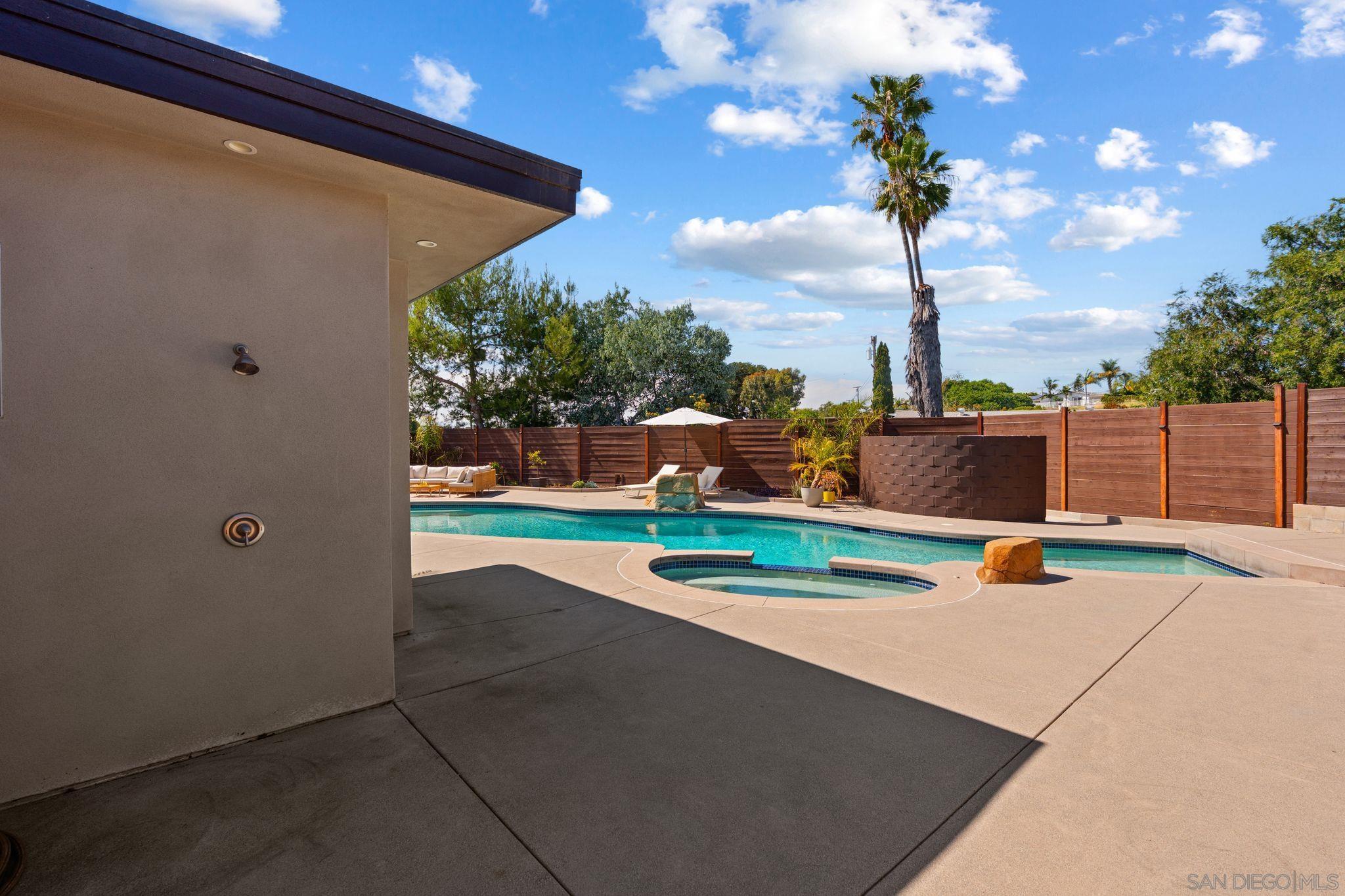 Detail Gallery Image 43 of 47 For 3590  Chasewood Dr., San Diego,  CA 92111 - 4 Beds | 2/1 Baths