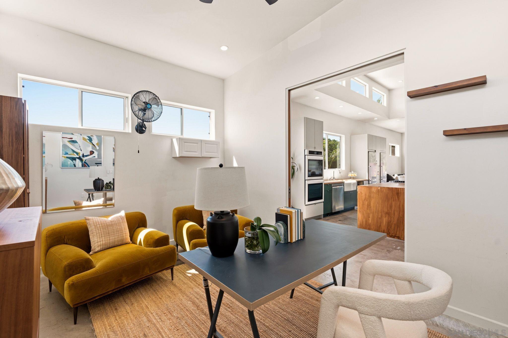 Detail Gallery Image 7 of 47 For 3590  Chasewood Dr., San Diego,  CA 92111 - 4 Beds | 2/1 Baths