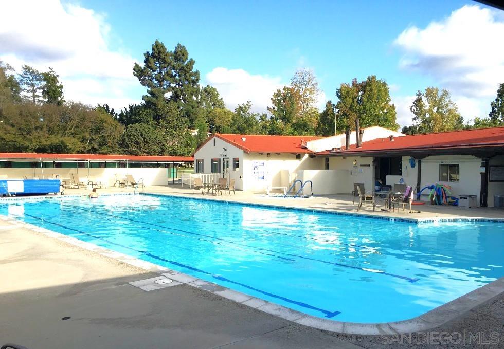 Detail Gallery Image 30 of 42 For Casero Rd, San Diego,  CA 92128 - 2 Beds | 2 Baths