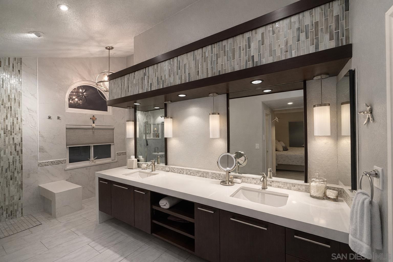 Detail Gallery Image 13 of 33 For 12834  Rockwell, Poway,  CA 92064 - 5 Beds | 4/1 Baths