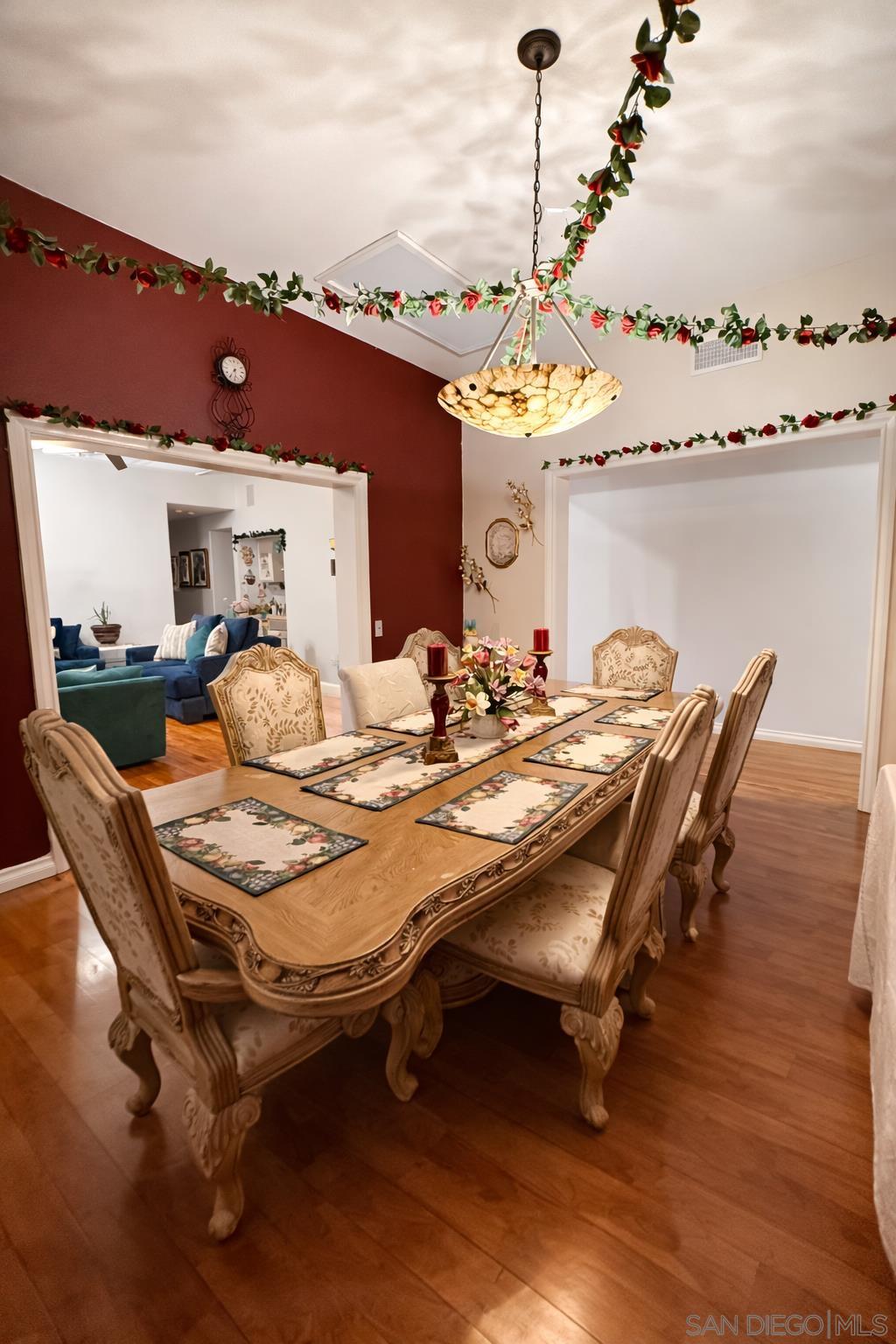 Detail Gallery Image 5 of 33 For 12834  Rockwell, Poway,  CA 92064 - 5 Beds | 4/1 Baths