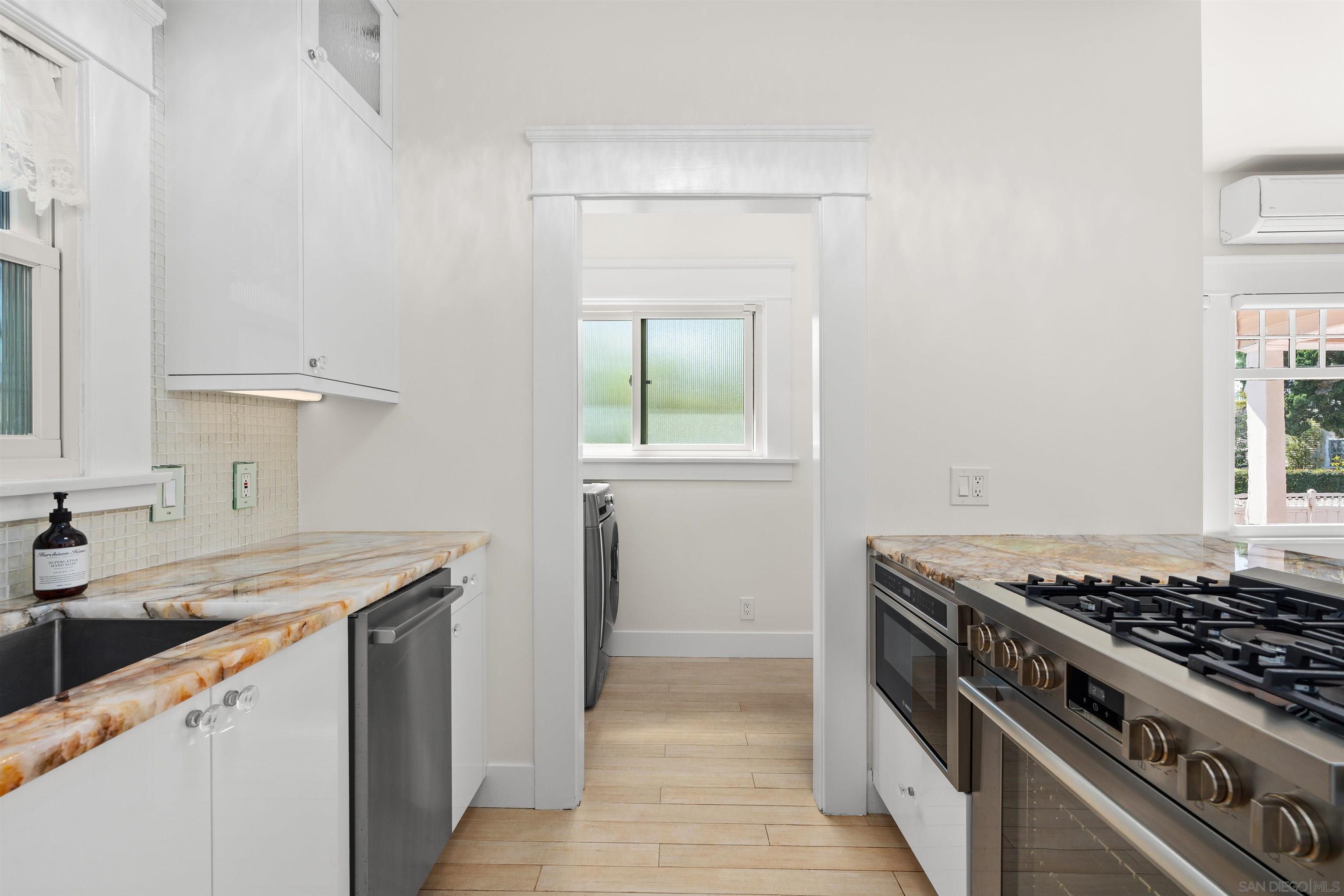 Detail Gallery Image 28 of 63 For 1130  Fort Stockton, San Diego,  CA 92103 - 2 Beds | 1 Baths