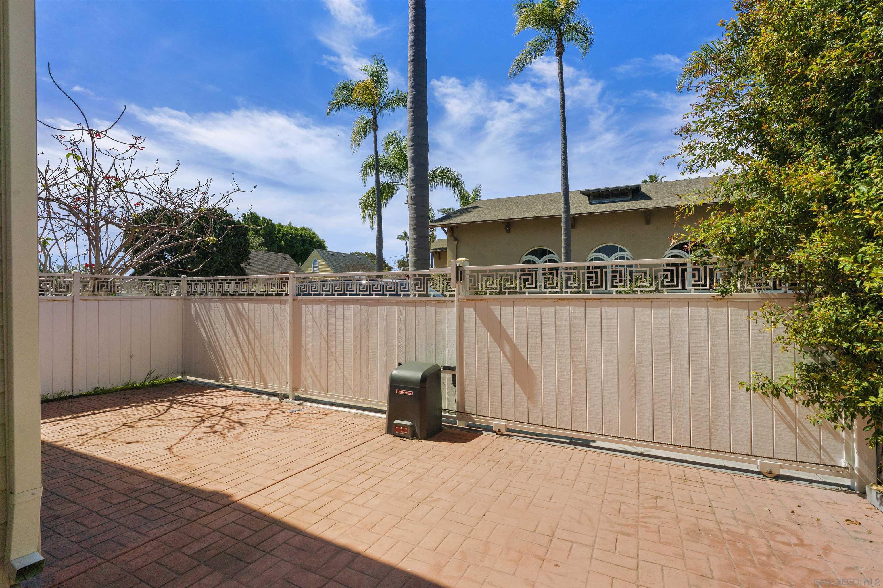 Detail Gallery Image 57 of 63 For 1130  Fort Stockton, San Diego,  CA 92103 - 2 Beds | 1 Baths