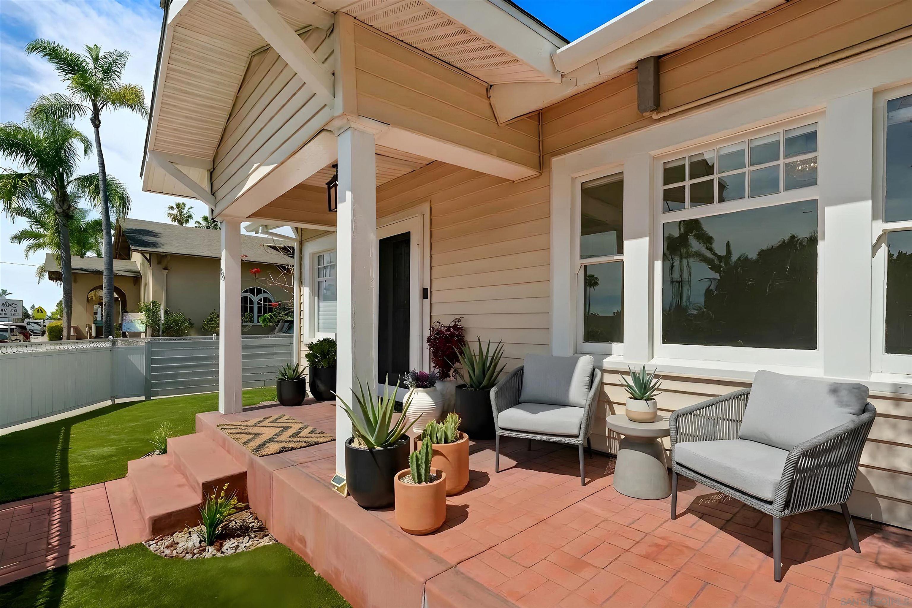 Detail Gallery Image 10 of 63 For 1130  Fort Stockton, San Diego,  CA 92103 - 2 Beds | 1 Baths