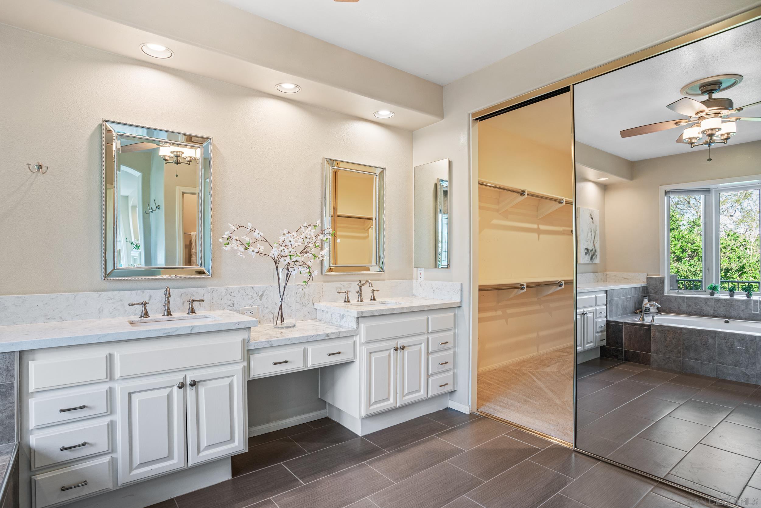 Detail Gallery Image 24 of 38 For 7132  Tern Place, Carlsbad,  CA 92011 - 4 Beds | 3/1 Baths