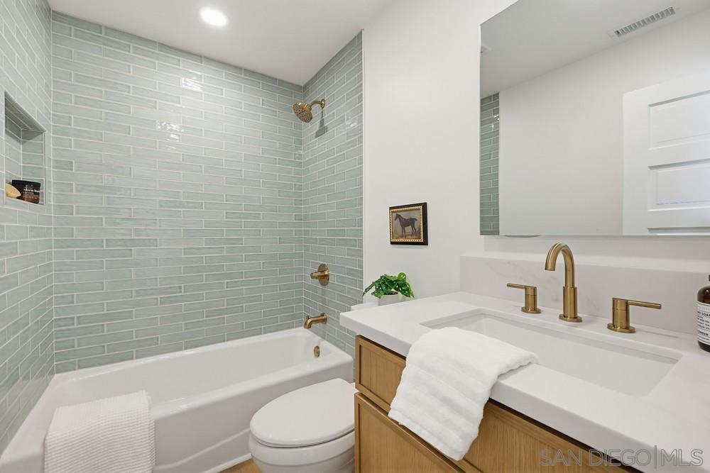 Detail Gallery Image 33 of 47 For 4104  Georgia St, San Diego,  CA 92103 - 3 Beds | 2/1 Baths