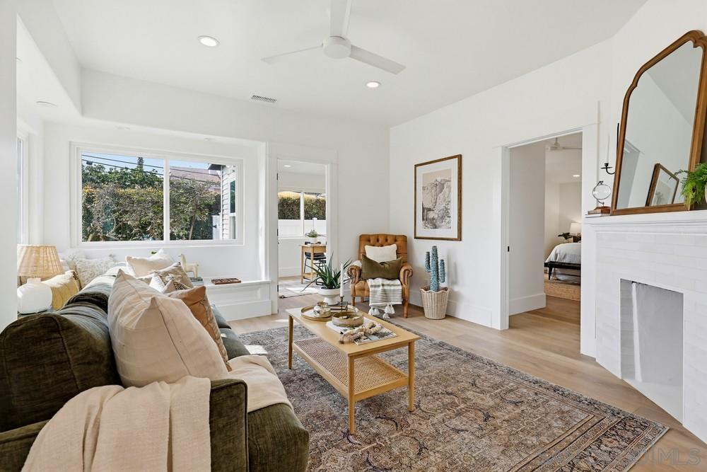 Detail Gallery Image 5 of 47 For 4104  Georgia St, San Diego,  CA 92103 - 3 Beds | 2/1 Baths