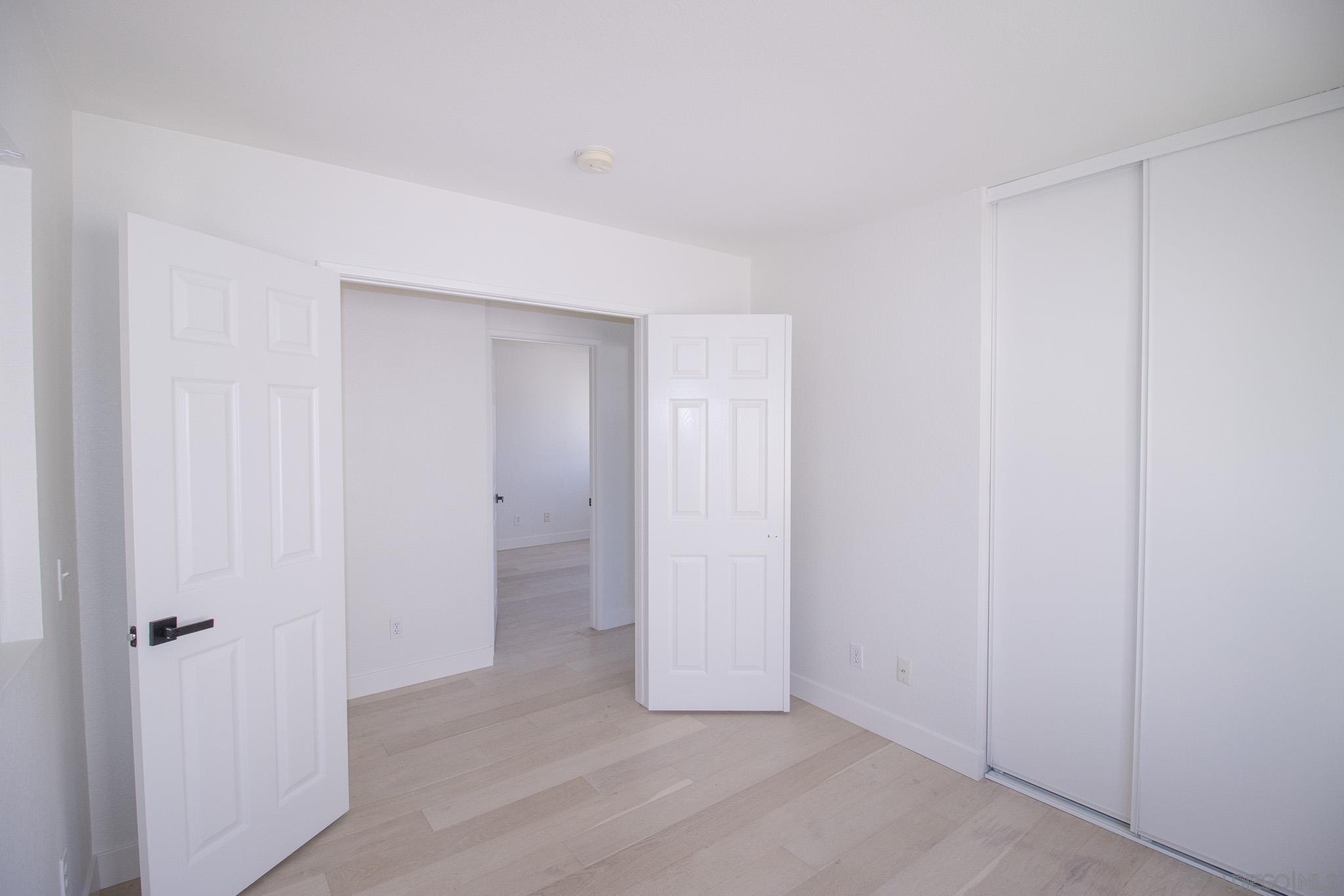 Detail Gallery Image 11 of 18 For 1113  Pacific Grove Loop, Chula Vista,  CA 91915 - 4 Beds | 3/1 Baths