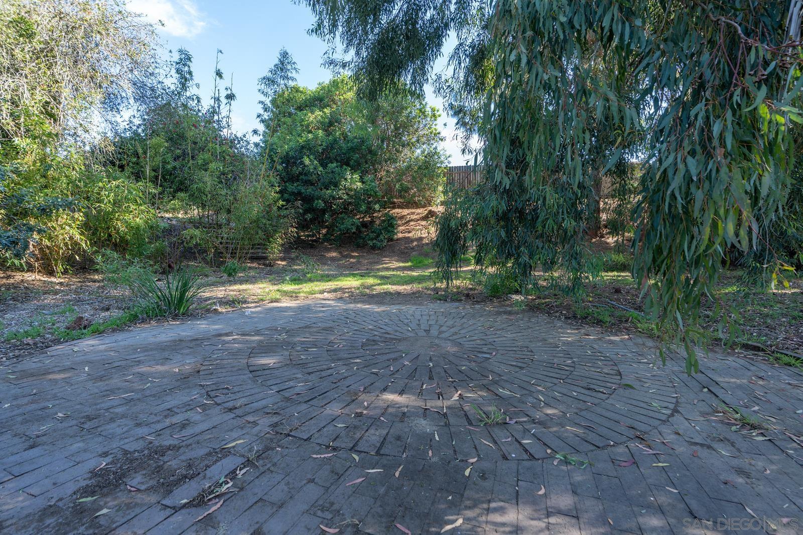 Detail Gallery Image 17 of 28 For 4975  Whipple Way, San Diego,  CA 92122 - 3 Beds | 2 Baths