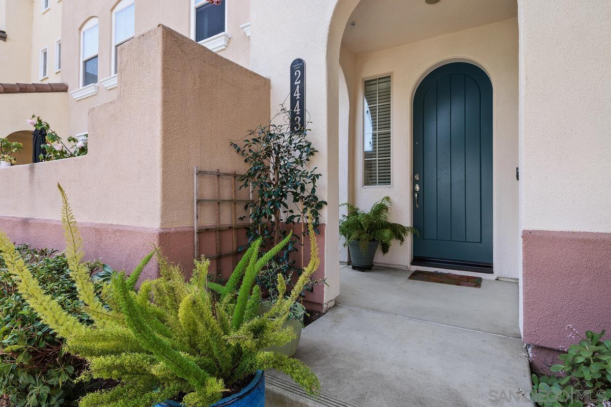 Detail Gallery Image 2 of 37 For 2443  Longstaff Ct., San Marcos,  CA 92078 - 3 Beds | 2/1 Baths