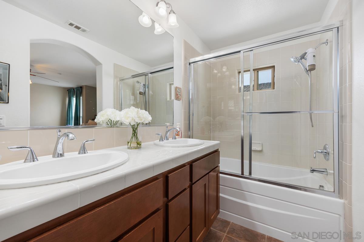 Detail Gallery Image 24 of 37 For 2443  Longstaff Ct., San Marcos,  CA 92078 - 3 Beds | 2/1 Baths