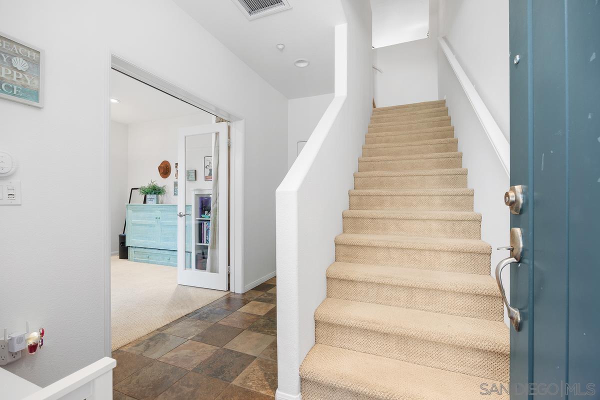 Detail Gallery Image 5 of 37 For 2443  Longstaff Ct., San Marcos,  CA 92078 - 3 Beds | 2/1 Baths