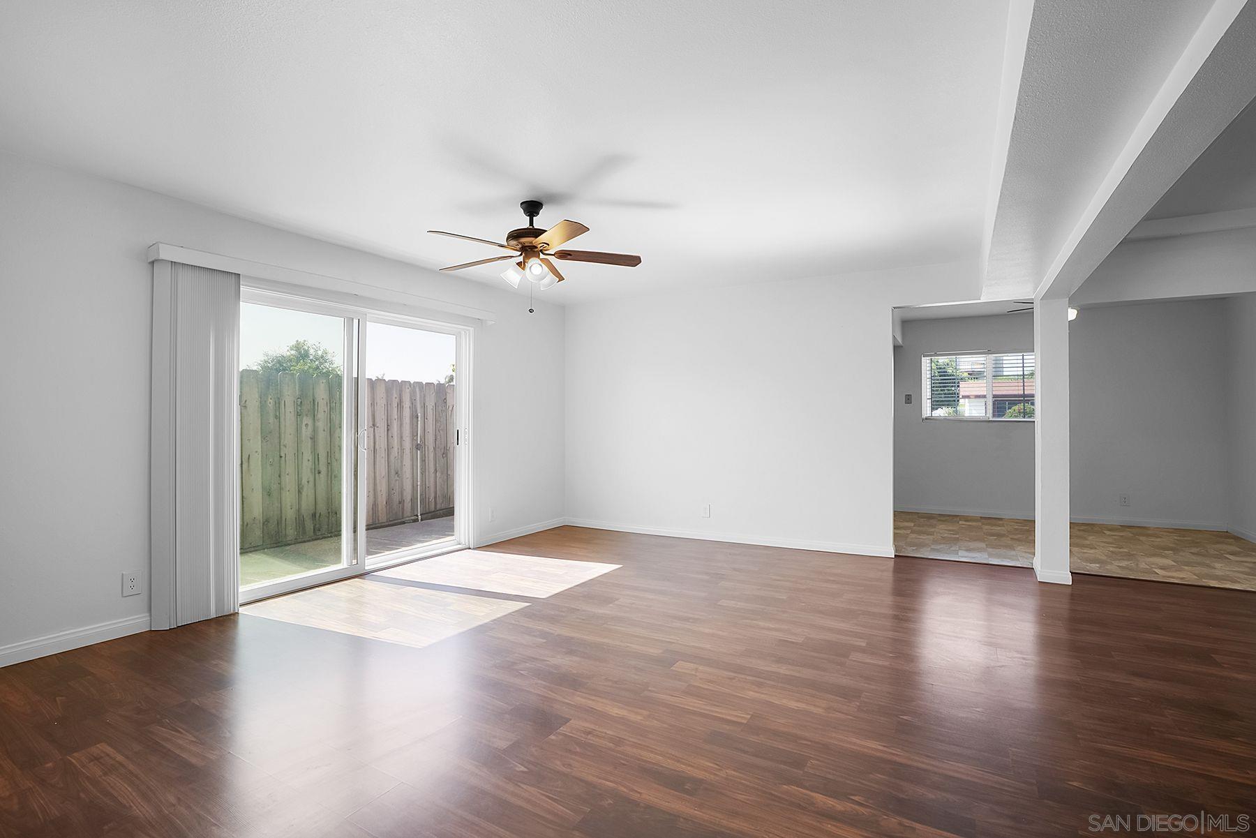 Detail Gallery Image 14 of 31 For 1627  Oleander, Chula Vista,  CA 91911 - 3 Beds | 2 Baths