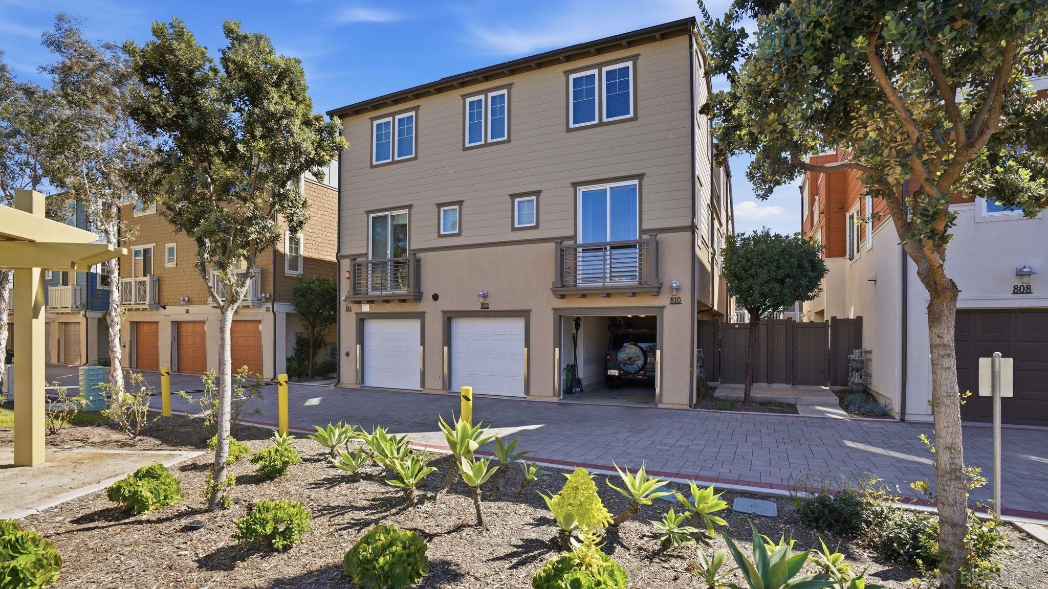 Detail Gallery Image 25 of 38 For 810  Santa Barbara Pl, San Diego,  CA 92109 - 2 Beds | 2 Baths