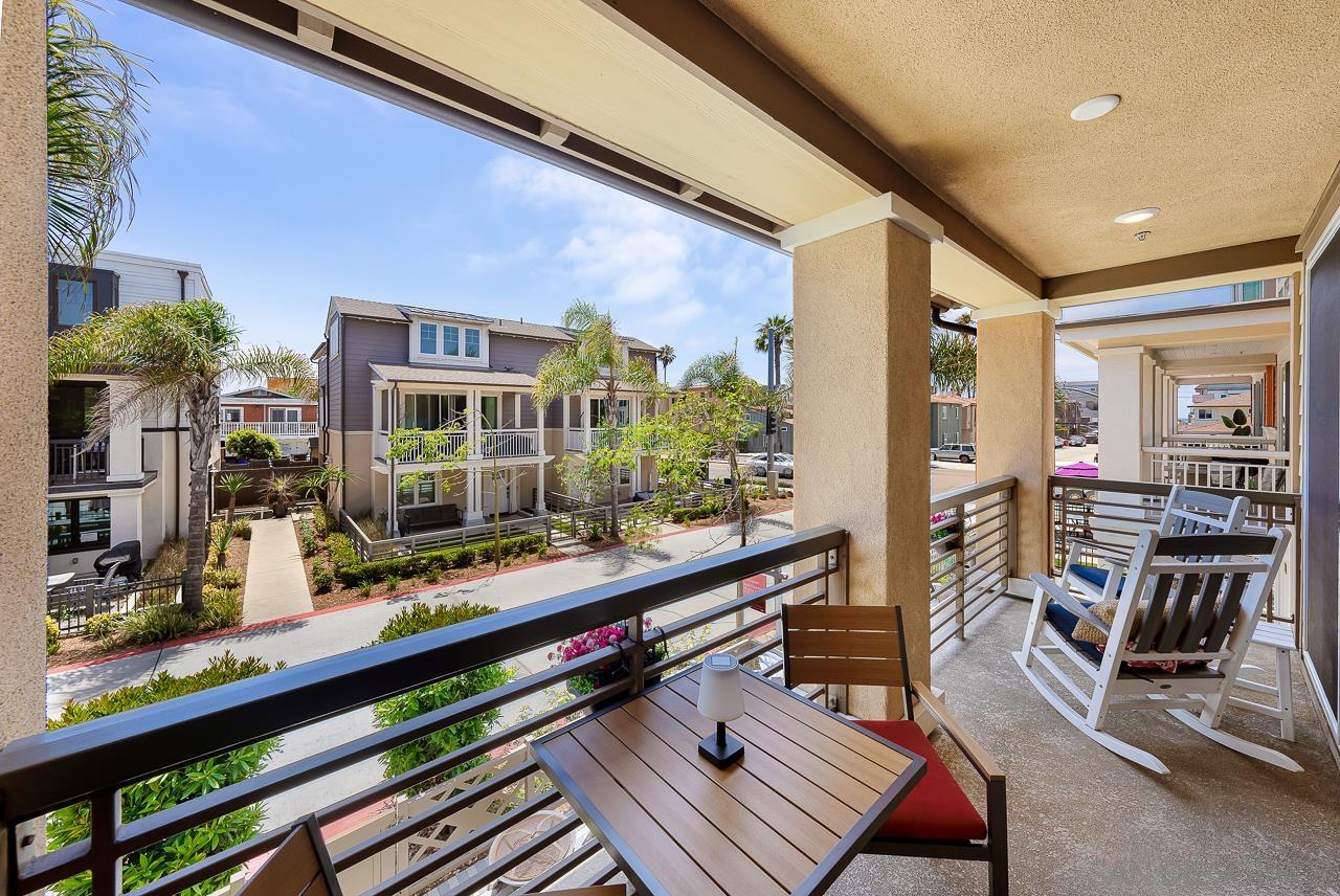 Detail Gallery Image 8 of 38 For 810  Santa Barbara Pl, San Diego,  CA 92109 - 2 Beds | 2 Baths