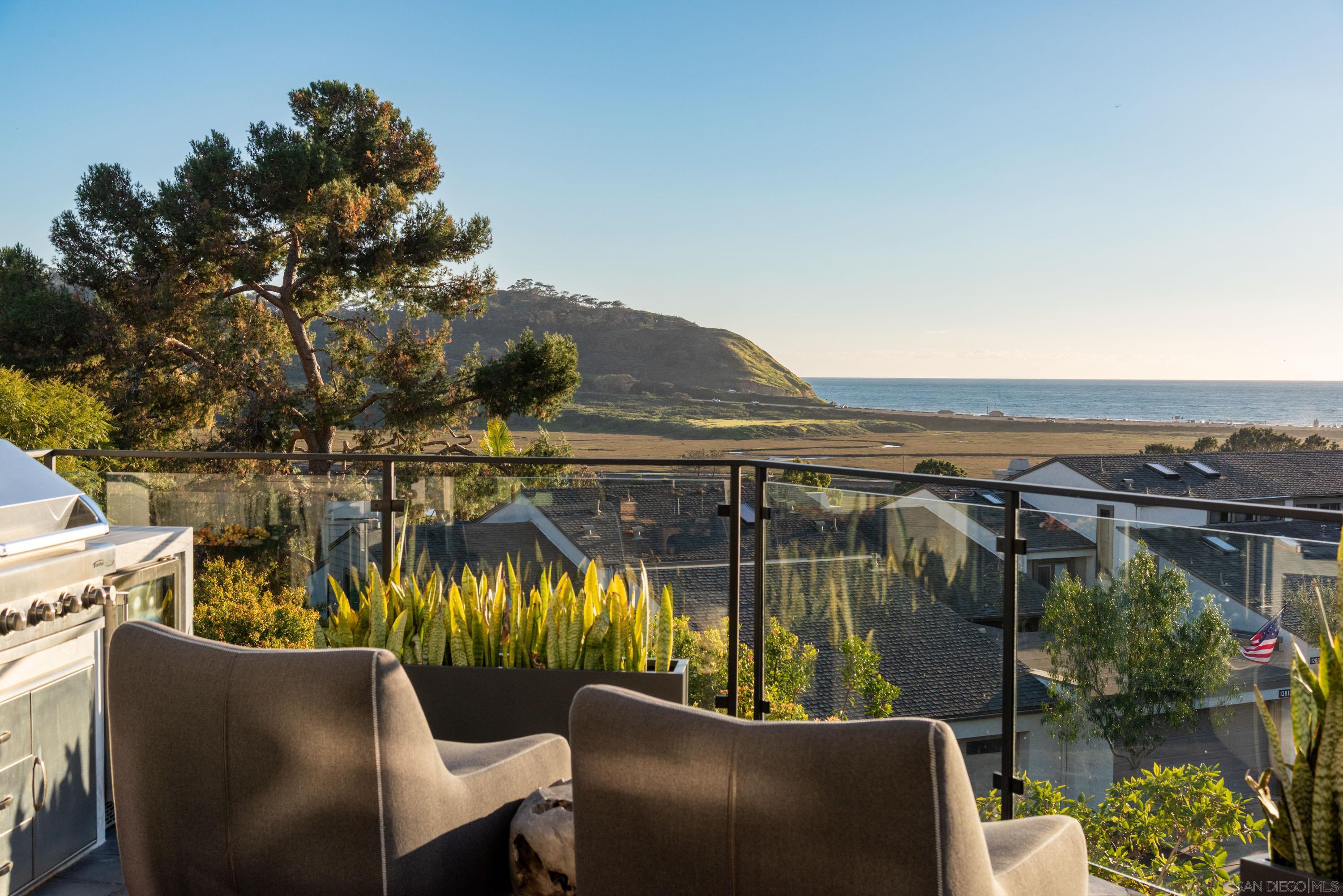 Detail Gallery Image 39 of 75 For 12994  via Esperia, Del Mar,  CA 92014 - 4 Beds | 4/1 Baths