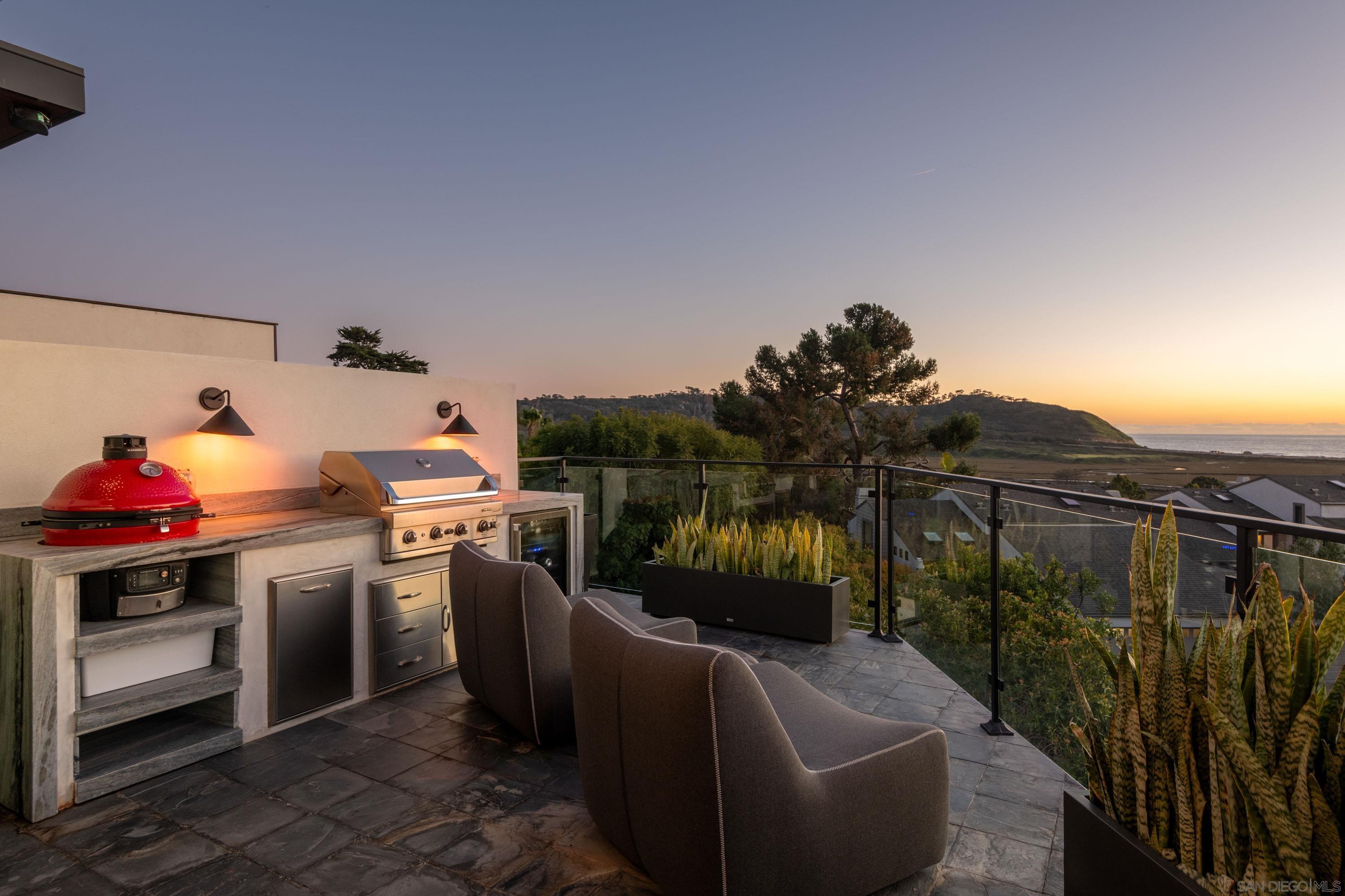 Detail Gallery Image 46 of 75 For 12994  via Esperia, Del Mar,  CA 92014 - 4 Beds | 4/1 Baths