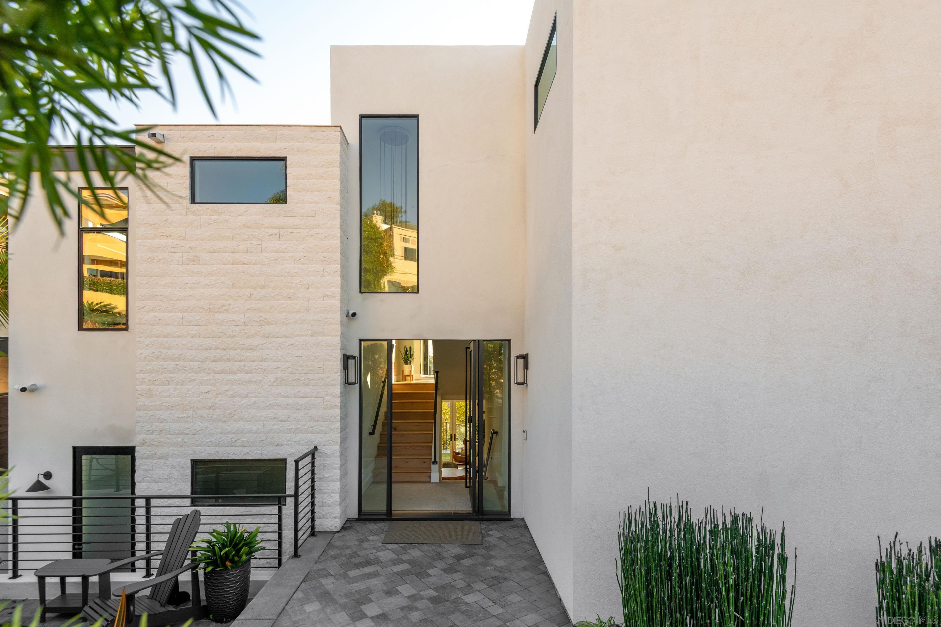 Detail Gallery Image 50 of 75 For 12994  via Esperia, Del Mar,  CA 92014 - 4 Beds | 4/1 Baths