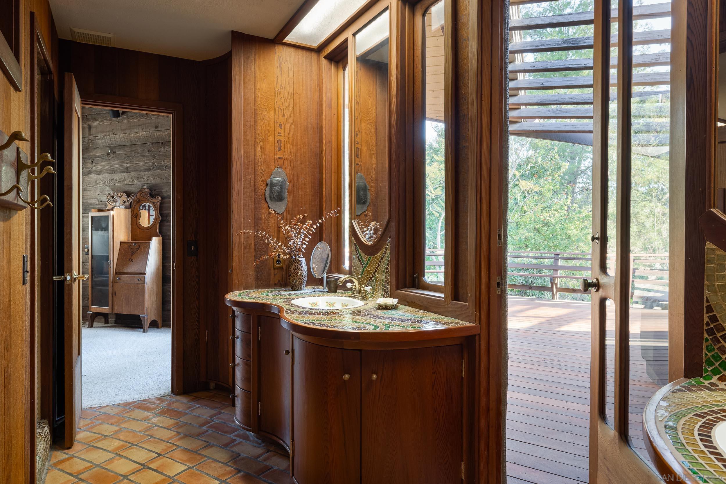 Detail Gallery Image 13 of 29 For 16512  Wilderness Road, Poway,  CA 92064 - 4 Beds | 2 Baths