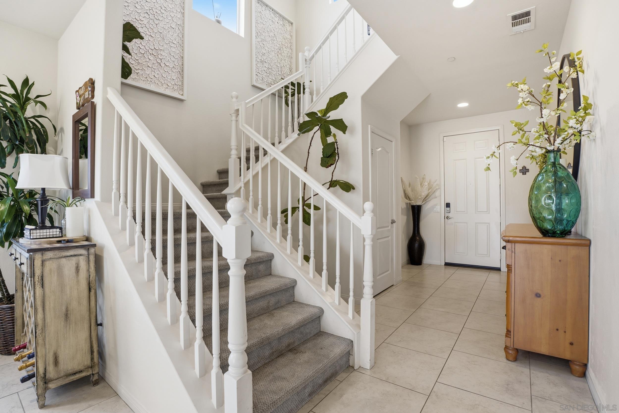 Detail Gallery Image 27 of 35 For 1754  Avenida Regina, San Marcos,  CA 92069 - 5 Beds | 3/1 Baths