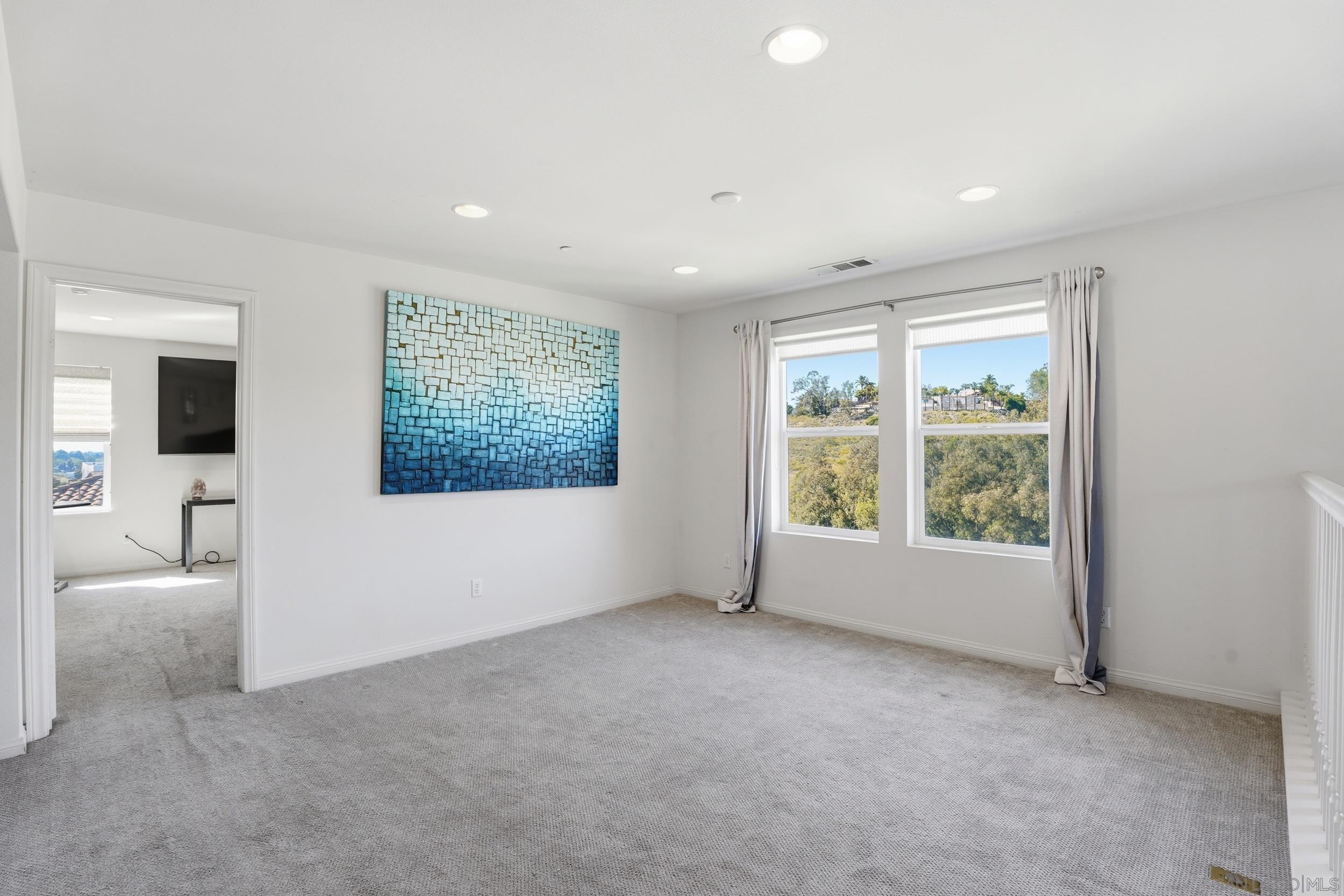 Detail Gallery Image 28 of 35 For 1754  Avenida Regina, San Marcos,  CA 92069 - 5 Beds | 3/1 Baths