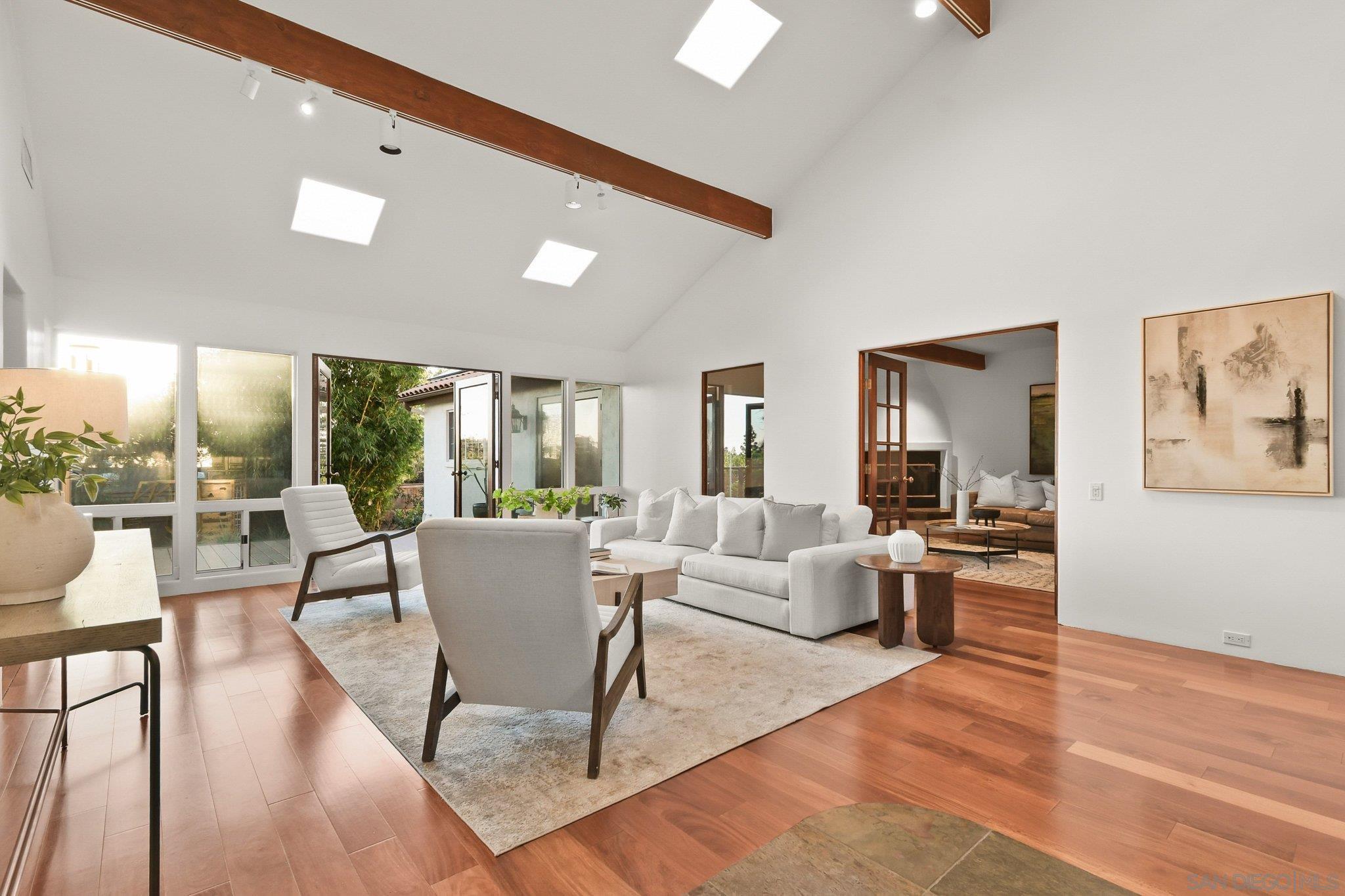 Detail Gallery Image 14 of 63 For 224  Seeman Drive, Encinitas,  CA 92024 - 4 Beds | 4 Baths