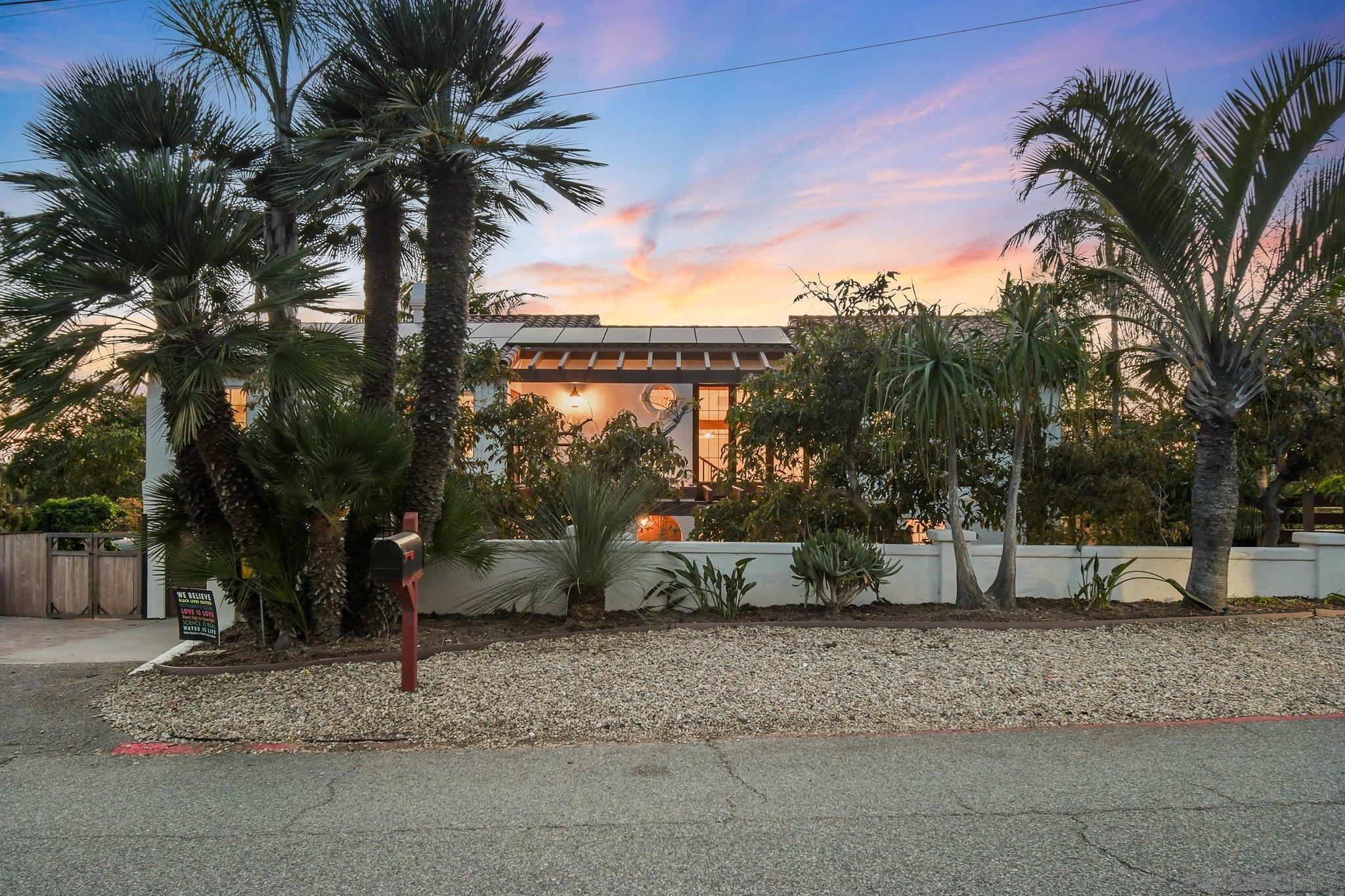 Detail Gallery Image 3 of 63 For 224  Seeman Drive, Encinitas,  CA 92024 - 4 Beds | 4 Baths