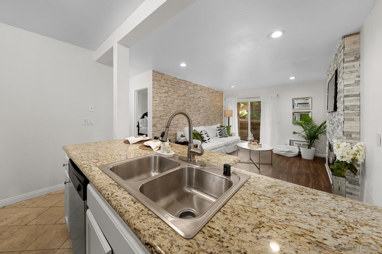 Detail Gallery Image 9 of 26 For 9860  Dale  #C3,  Spring Valley,  CA 91977 - 1 Beds | 1 Baths