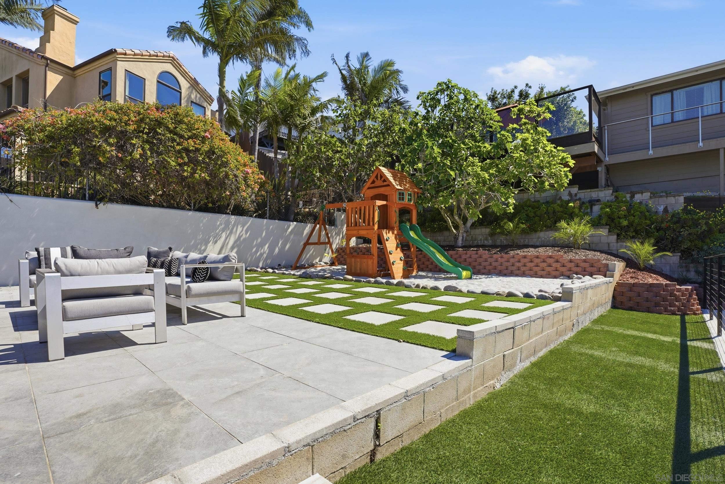 Detail Gallery Image 27 of 41 For 3428  Quimby St, San Diego,  CA 92106 - 3 Beds | 2 Baths