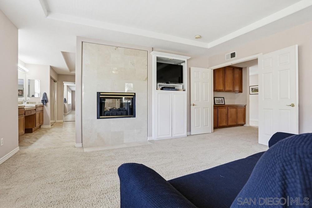 Detail Gallery Image 31 of 45 For 13673  Shoal Summit, San Diego,  CA 92128 - 5 Beds | 2/1 Baths