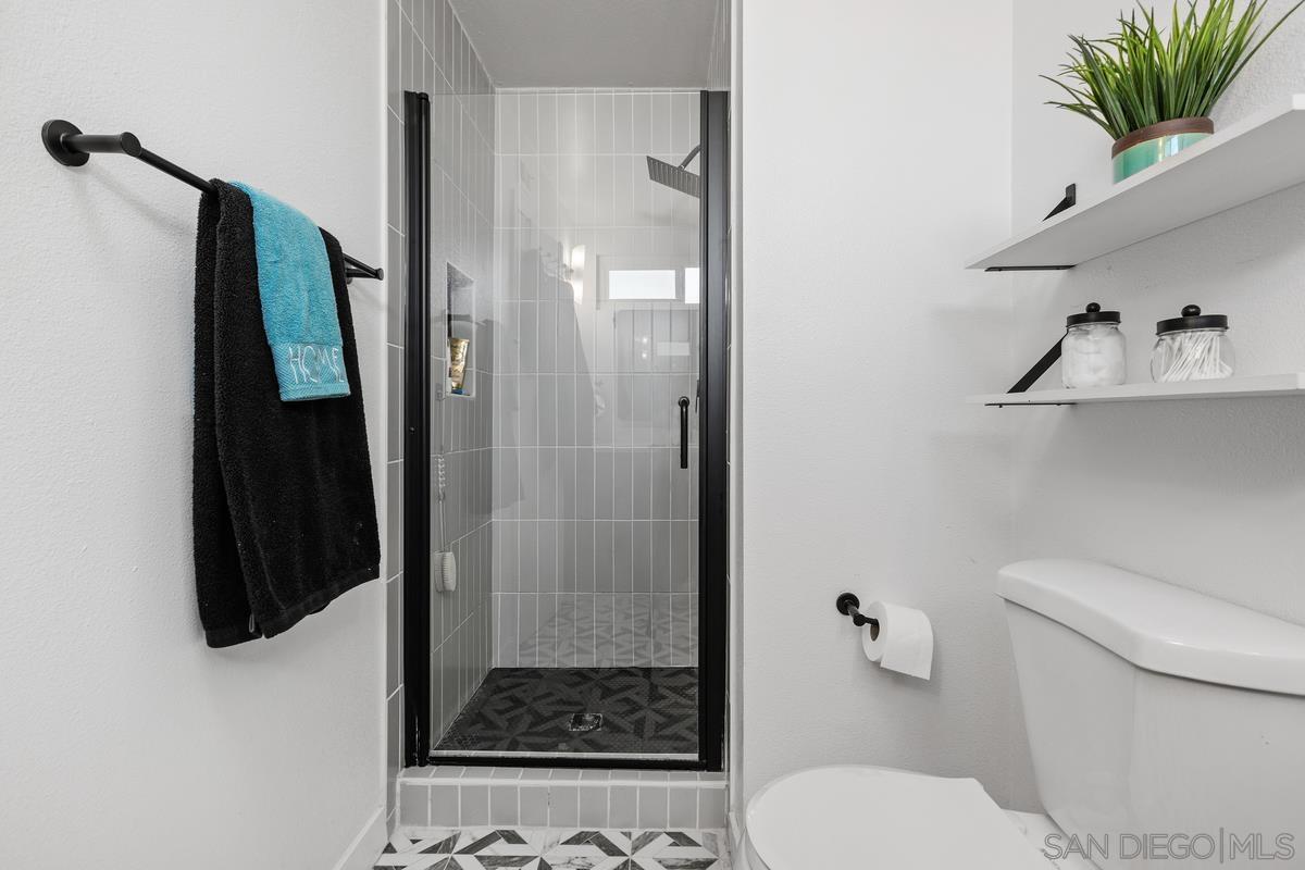 Detail Gallery Image 21 of 42 For 1811  Iris Way, Escondido,  CA 92027 - 4 Beds | 2 Baths