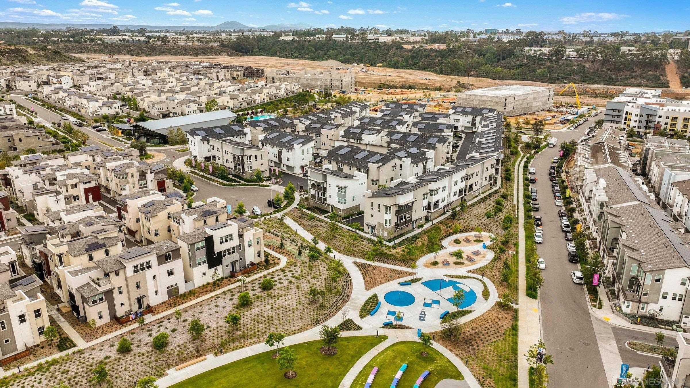 Detail Gallery Image 45 of 45 For 8201  Rose Quartz, San Diego,  CA 92126 - 4 Beds | 3 Baths