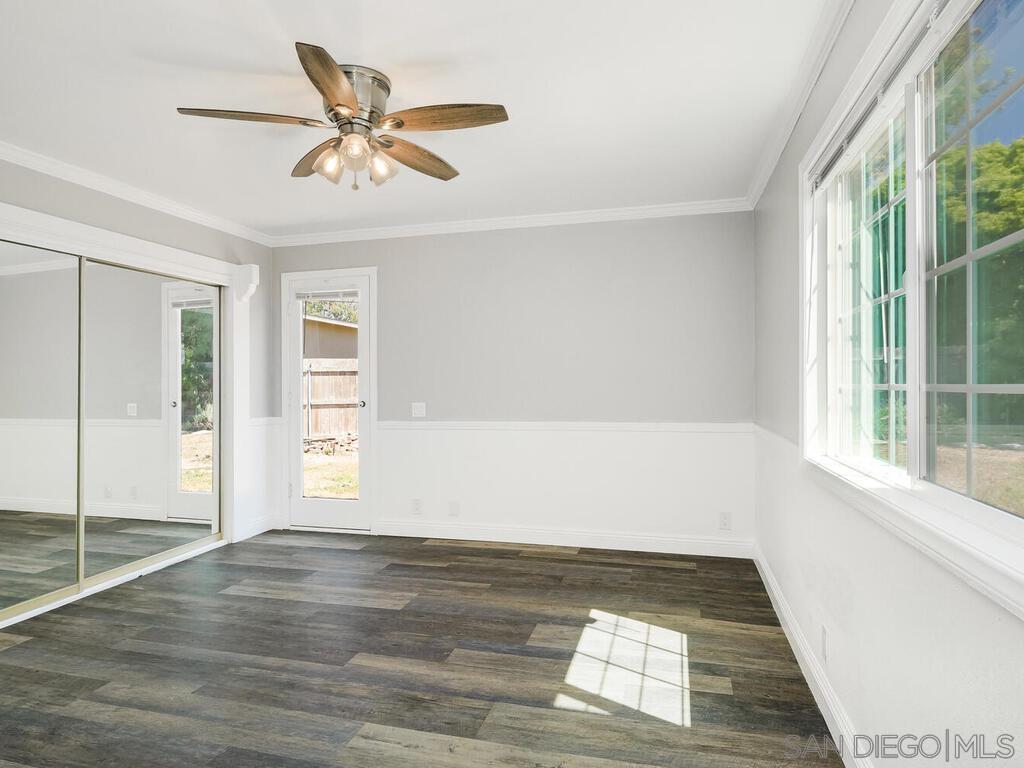 Detail Gallery Image 20 of 35 For 3555  Oak Glen, San Diego,  CA 92117 - 4 Beds | 3 Baths