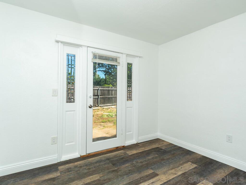 Detail Gallery Image 26 of 35 For 3555  Oak Glen, San Diego,  CA 92117 - 4 Beds | 3 Baths