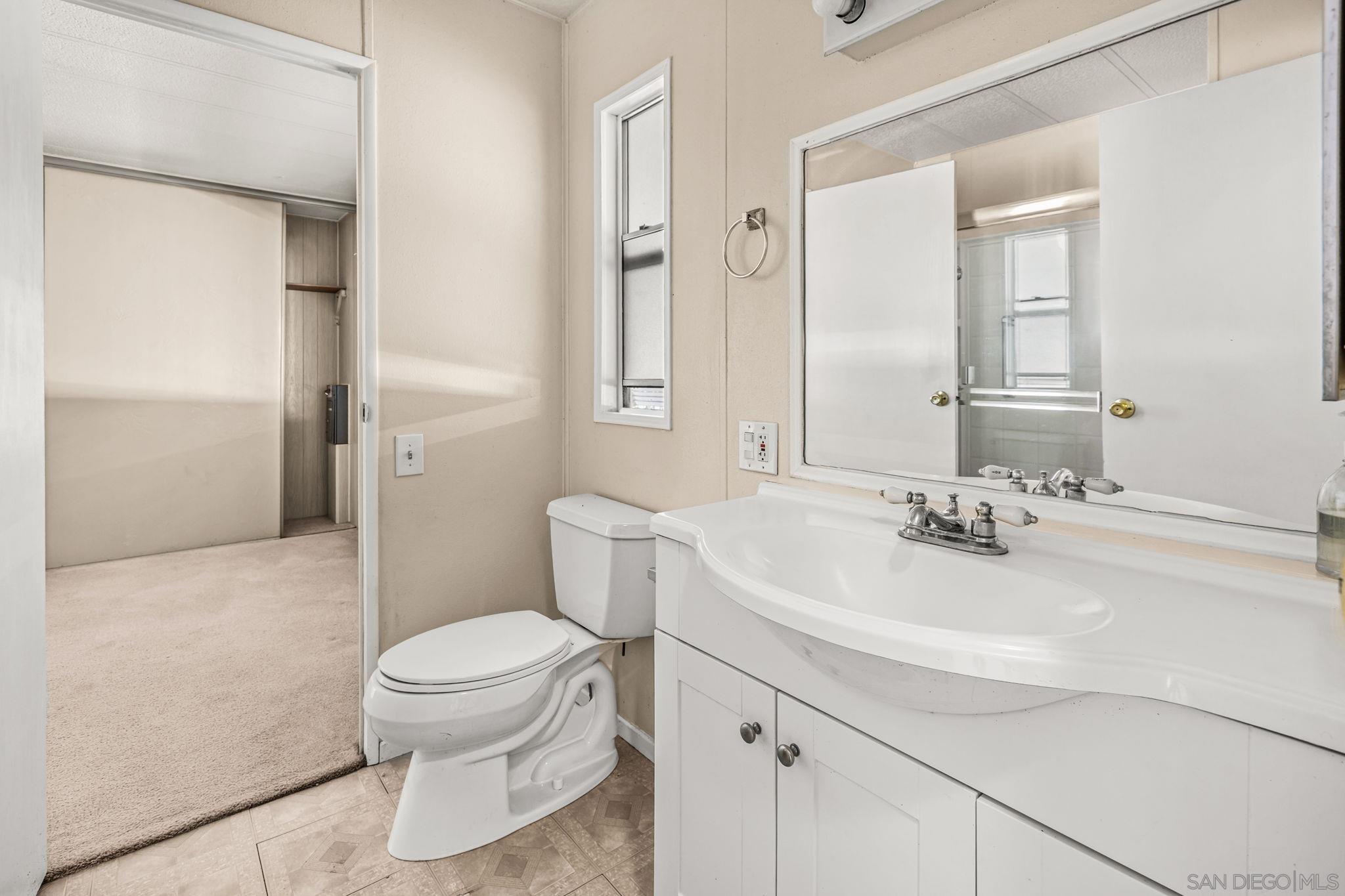 Detail Gallery Image 27 of 38 For 1219 E Barham Drive  #37,  San Marcos,  CA 92078 - 2 Beds | 2 Baths