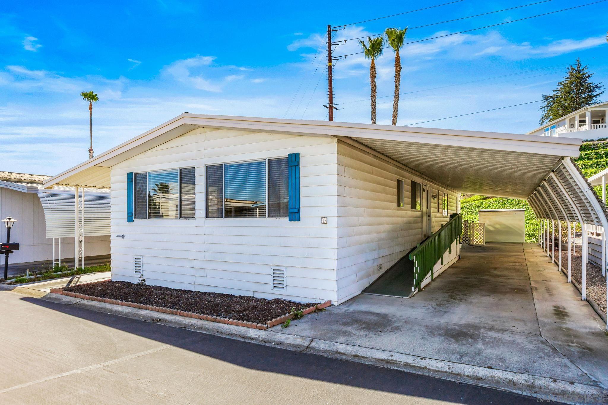 Detail Gallery Image 35 of 38 For 1219 E Barham Drive  #37,  San Marcos,  CA 92078 - 2 Beds | 2 Baths