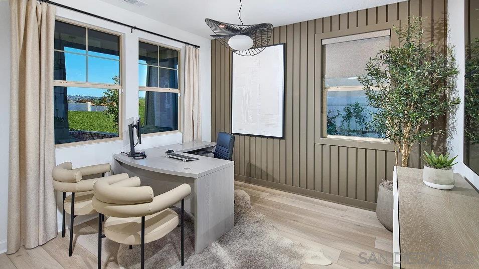 Detail Gallery Image 9 of 26 For 124  Alethea, Oceanside,  CA 92057 - 4 Beds | 3/1 Baths