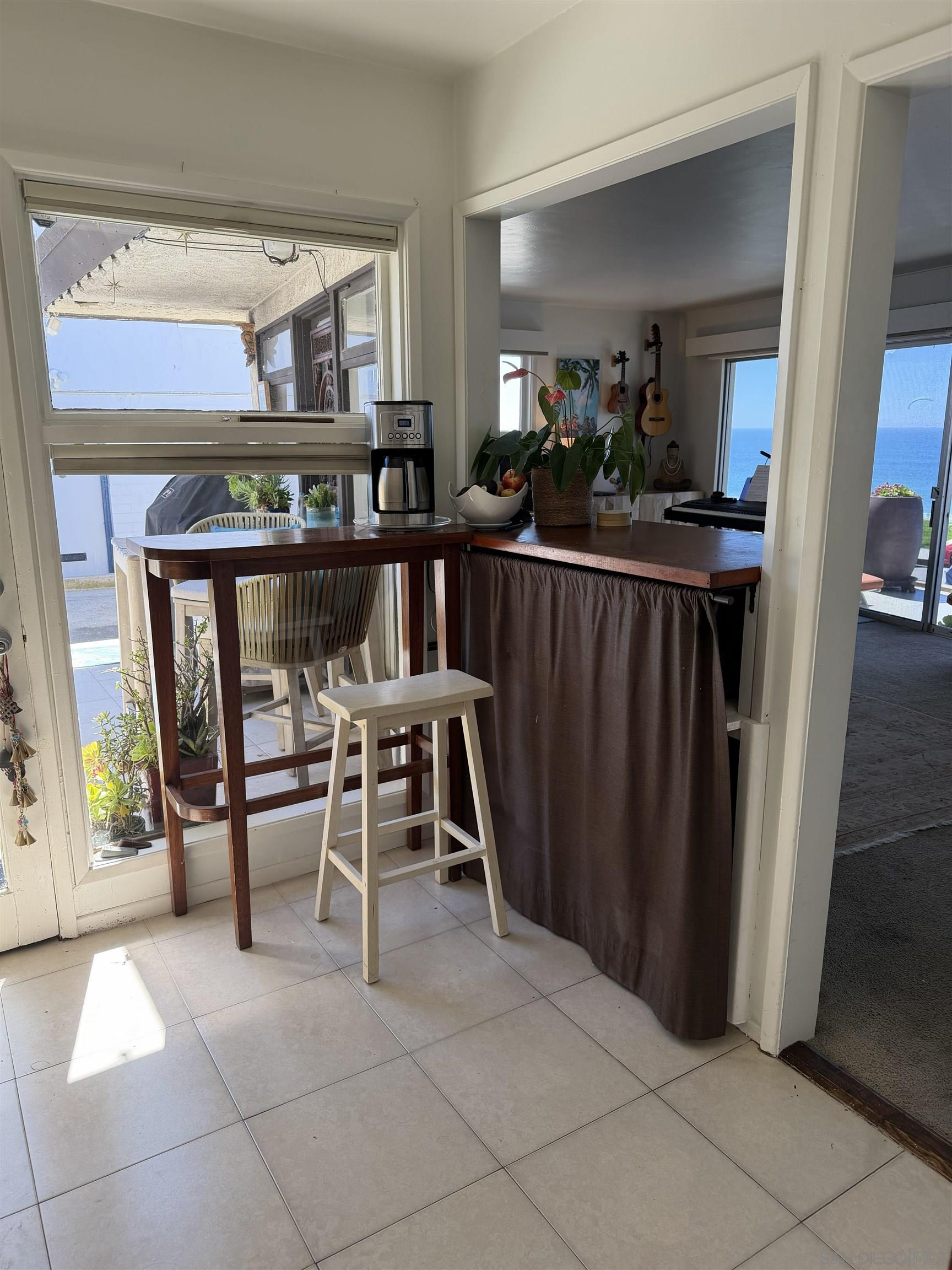 Detail Gallery Image 21 of 33 For 4927-29  Ocean Boulevard, San Diego,  CA 92109 - – Beds | – Baths